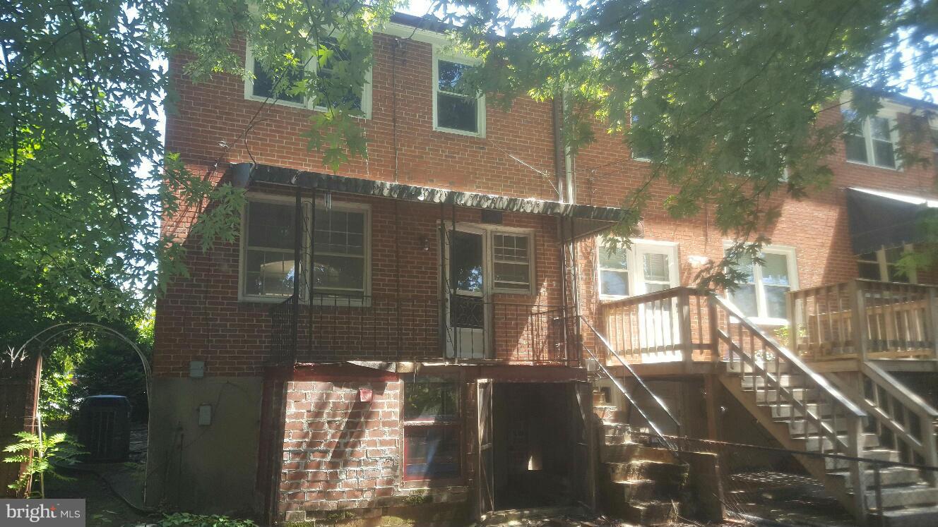 6224 Falkirk Road Baltimore, MD 21239 - Photo 2 of 11 a front view of a house