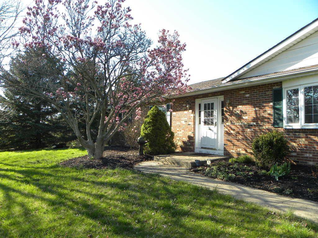 14476 Clark State Road Southwest Pataskala, OH 43062 - Photo 3 of 47