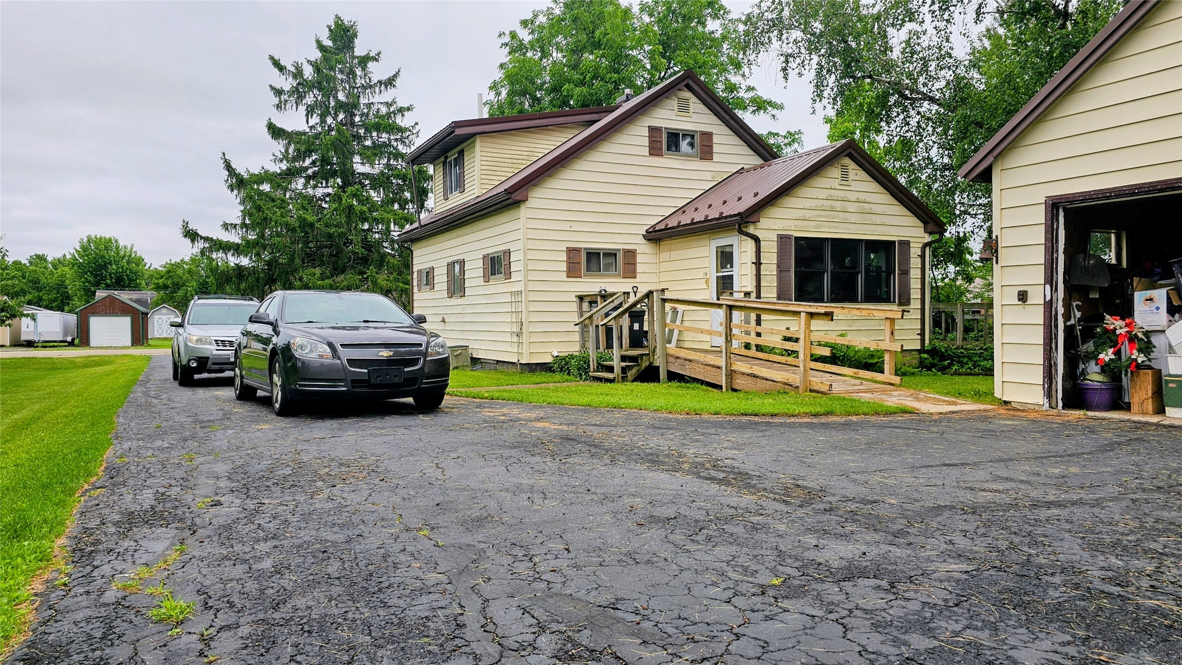 176 2nd Street Hixton, WI 54635 - Photo 2 of 4