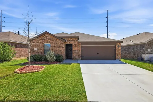 $355,000 | 1520 Skyline Drive, Denton, TX 76207