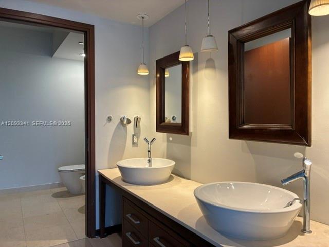 450 Alton Road, Unit 1608 Miami Beach, FL 33139 - Photo 10 of 11 Gallery Image 10