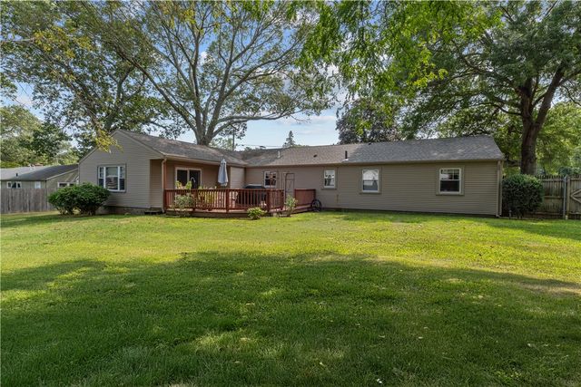 $465,000 | 47 Flagg Avenue, Warwick, RI 02886