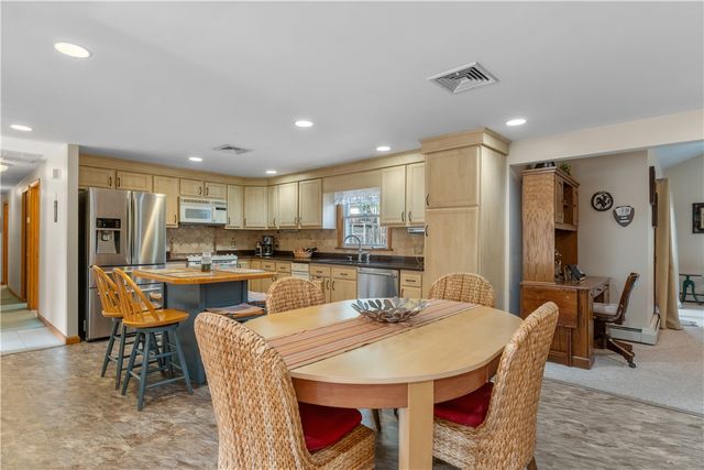 $465,000 | 47 Flagg Avenue, Warwick, RI 02886