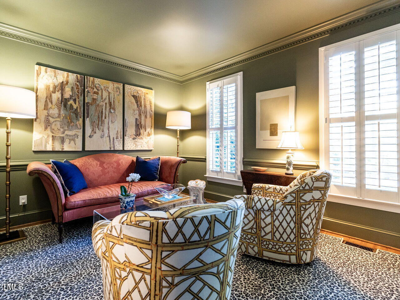 2100 Fallon Oaks Court Raleigh, NC 27608 - Photo 2 of 20 008-1280x960-living-room