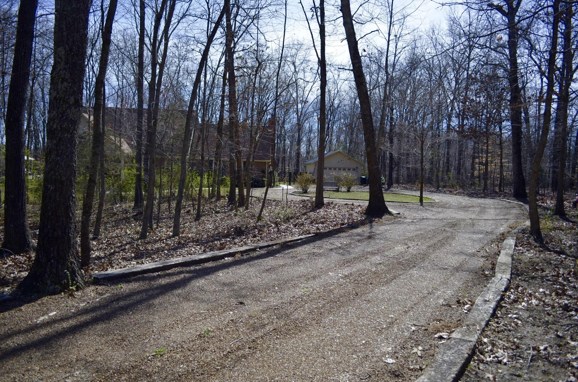 375 Toliver Lake Road Manchester, TN 37355 - Photo 3 of 30 Exclusive driveway to Home ...