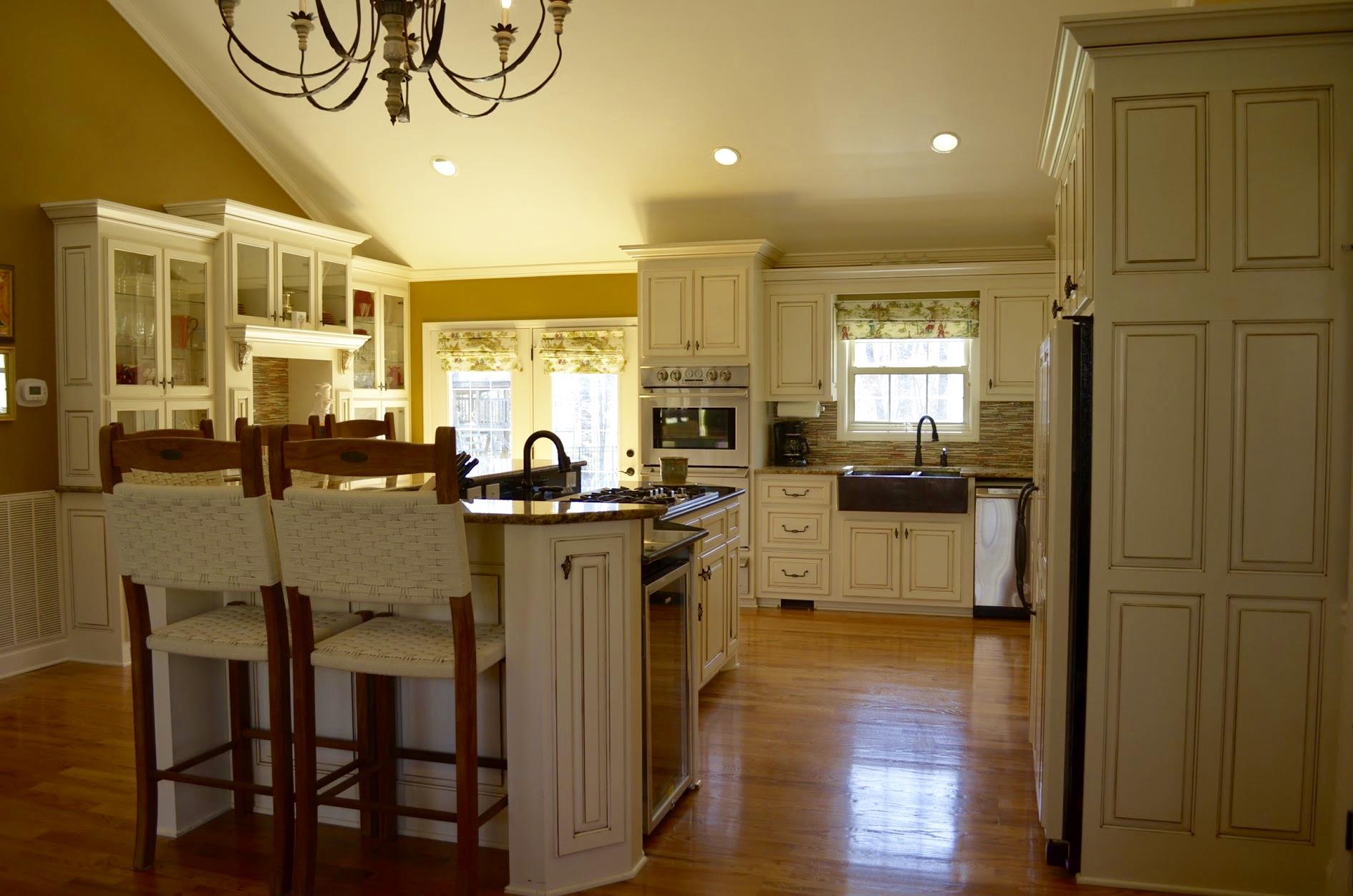 375 Toliver Lake Road Manchester, TN 37355 - Photo 8 of 30 Elegance at its Best... Designer Kitchen with a showcase cabinet.