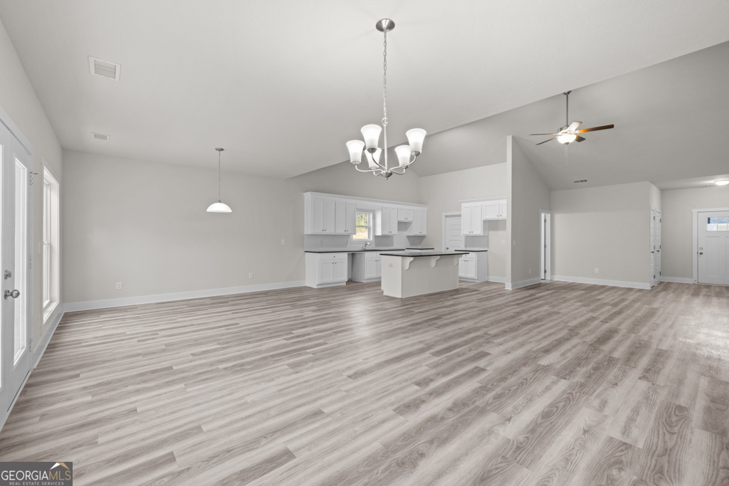 176 Grace Ln., Unit 5 Colbert, GA 30628 - Photo 7 of 31