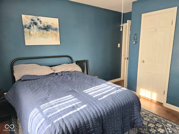 $219,900 | 145 Woodside Avenue, Indianapolis, IN 46219