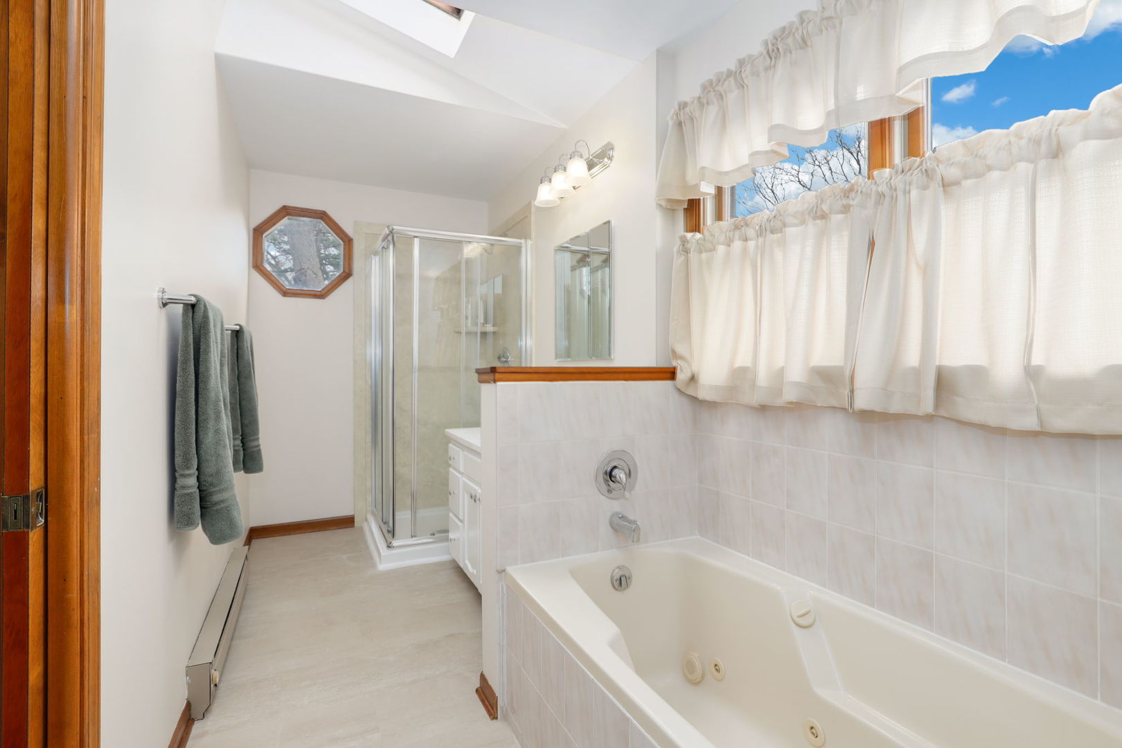 419 North Maple Street Mount Prospect, IL 60056 - Photo 11 of 17 Gallery Image 11