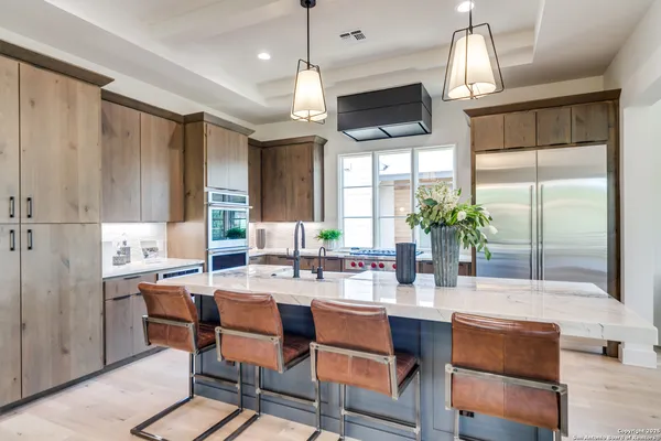 $1,829,000 | 401 Oak Park Drive, Unit B, Boerne, TX 78006