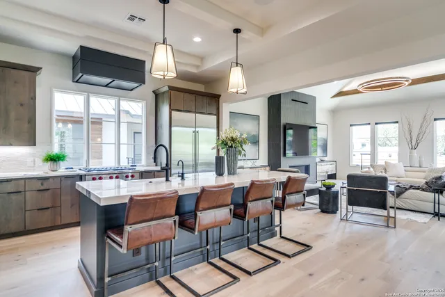 $1,829,000 | 401 Oak Park Drive, Unit B, Boerne, TX 78006