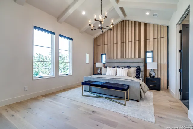 $1,829,000 | 401 Oak Park Drive, Unit B, Boerne, TX 78006