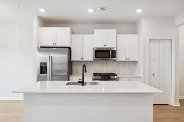 $374,000 | 10330 Birchwood Circle, Victoria, MN 55318