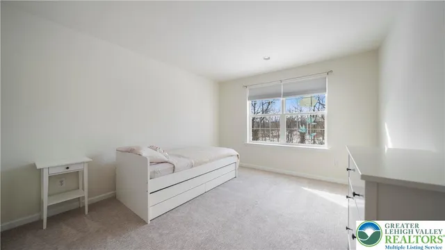 $3,000 | 358 Redclover Lane, Allentown, PA 18104