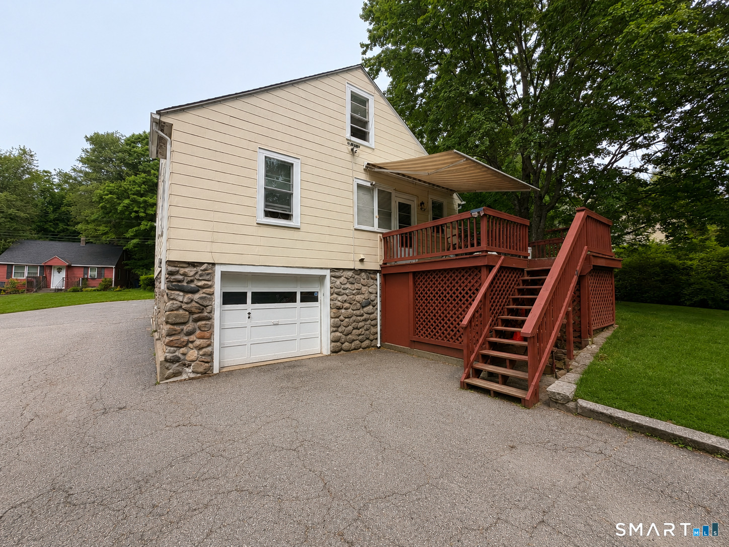 449 Oakville Avenue Waterbury, CT 06708 - Photo 12 of 13