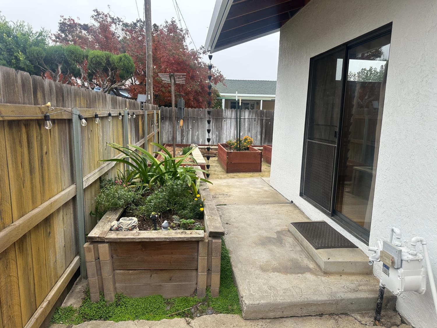 2013 Jerry Lane Lodi, CA 95242 - Photo 40 of 52 a view of a couches on the roof deck