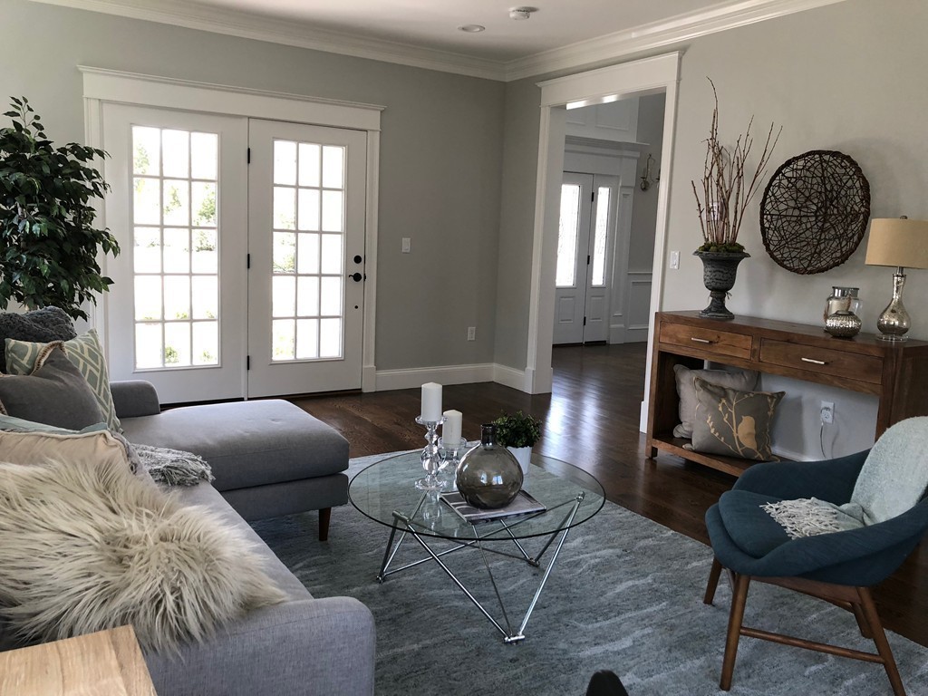 1 Harrington Road Winchester, MA 01890 - Photo 11 of 27 Gallery Image 11