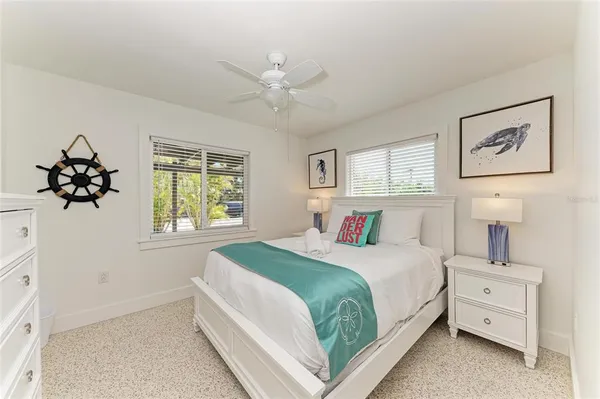 $1,695,000 | 165 Crescent Drive, Anna Maria, FL 34216