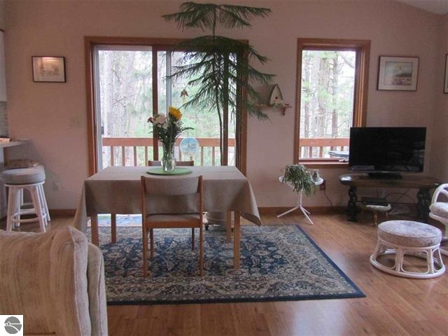 3756 Harolds Road Traverse City, MI 49696 - Photo 5 of 25 1793270-5.JPG