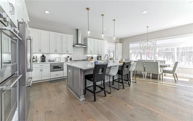 $1,475,000 | 307 Azalea Lane, Mars, PA 16046