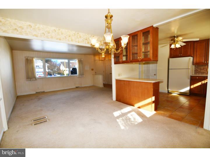2406 Laurel Road Reading, PA 19609 - Photo 7 of 25 Gallery Image 7