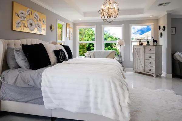 $815,000 | 5569 Southeast Hammock Reserve Terrace, Hobe Sound, FL 33455