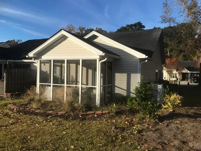 $259,000 | 105 Hardee Avenue, Summerville, SC 29485