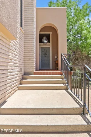 $389,000 | 5903 Mira Hermosa Drive, El Paso, TX 79912