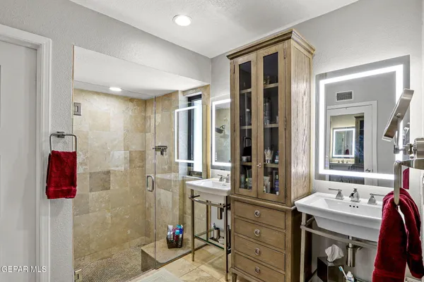 $389,000 | 5903 Mira Hermosa Drive, El Paso, TX 79912