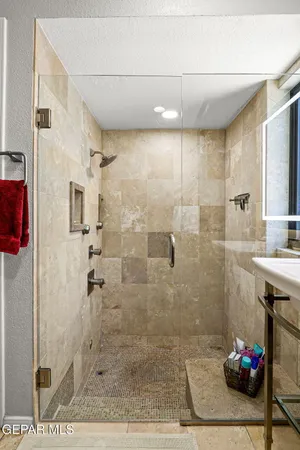 $389,000 | 5903 Mira Hermosa Drive, El Paso, TX 79912