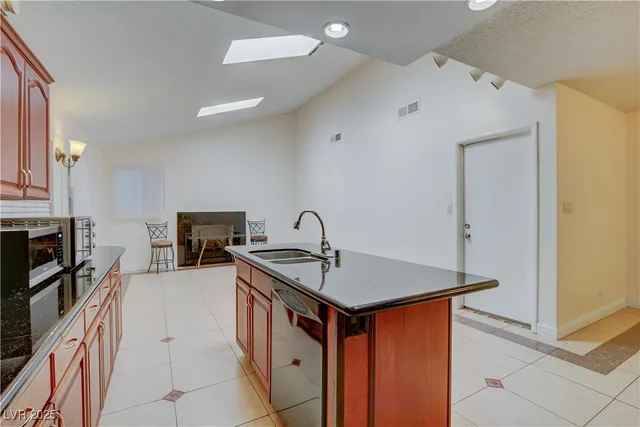 $2,350 | 3732 South Spitze Drive, Las Vegas, NV 89103