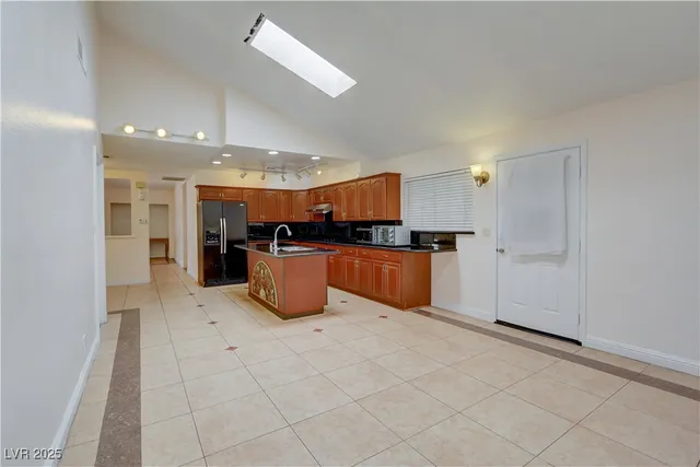 $2,350 | 3732 South Spitze Drive, Las Vegas, NV 89103