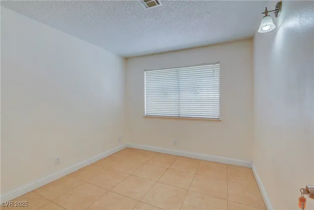 $2,350 | 3732 South Spitze Drive, Las Vegas, NV 89103