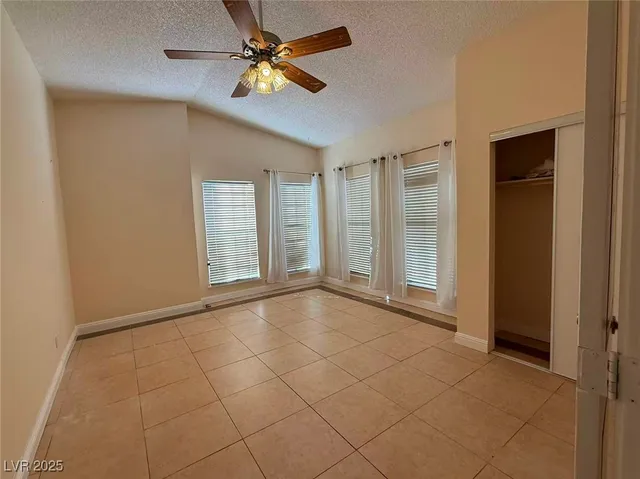 $2,350 | 3732 South Spitze Drive, Las Vegas, NV 89103