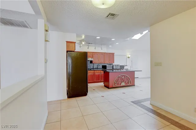 $2,350 | 3732 South Spitze Drive, Las Vegas, NV 89103