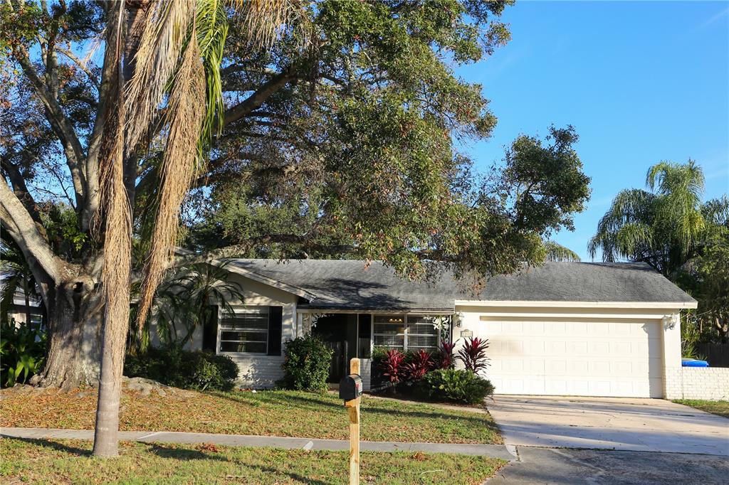 1810 Copper Kettle Lane Dunedin, FL 34698 - Photo 2 of 22 not sure