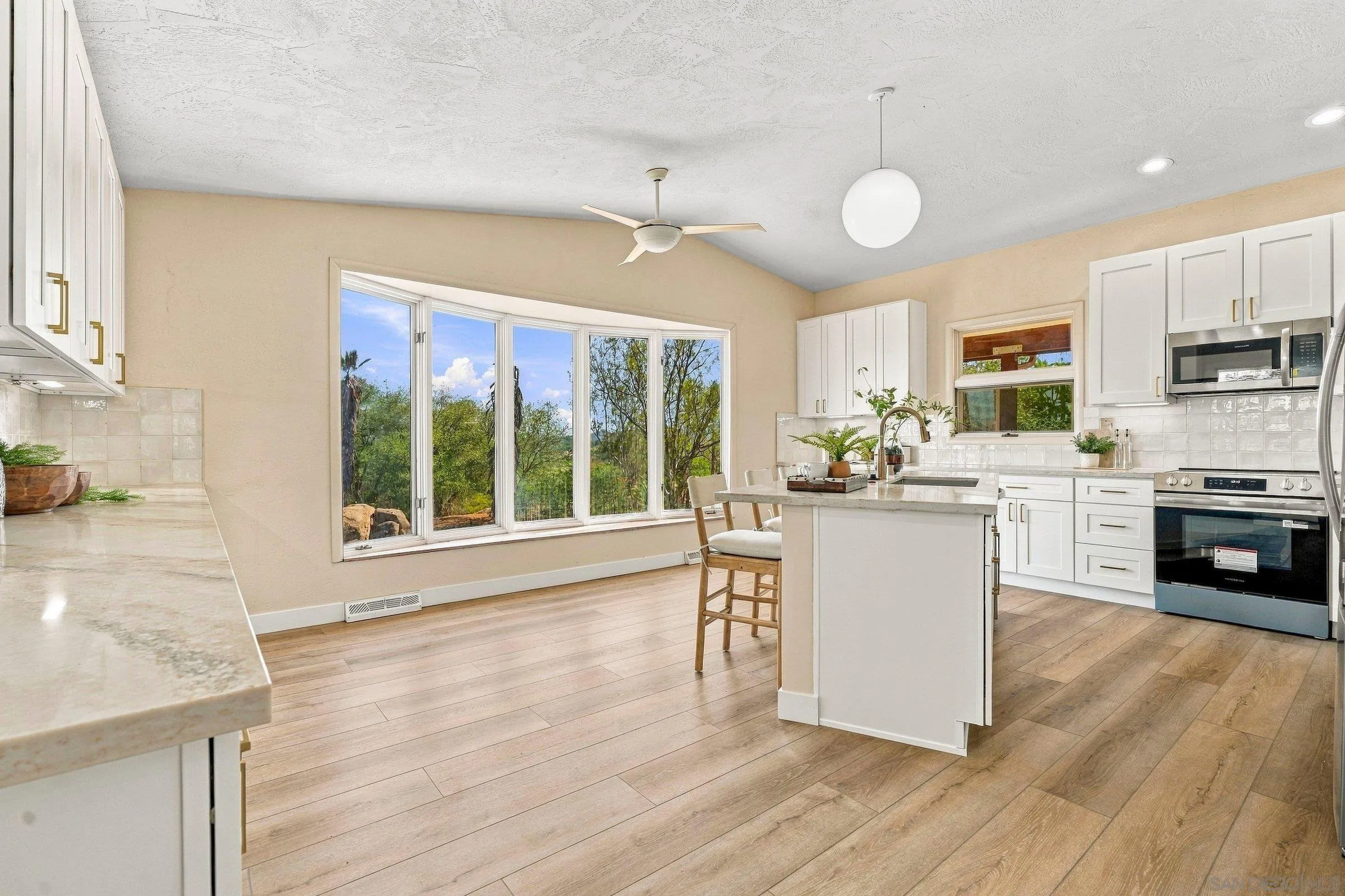 16541 Highland Valley Road Ramona, CA 92065 - Photo 14 of 57 Gallery Image 14