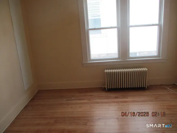 $1,250 | 1720 East Main Street, Waterbury, CT 06705