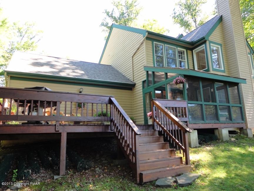 107 Creekside Road Canadensis, PA 18325 - Photo 24 of 31 Deck and Screened in Porch