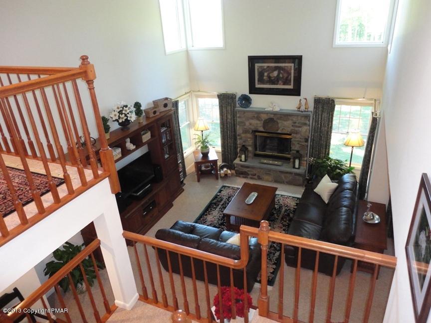 107 Creekside Road Canadensis, PA 18325 - Photo 6 of 31 View of Great Room from upstairs landing