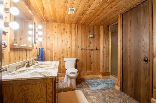 $1,050,000 | 35423 Co Highway 46, Park Rapids, MN 56470