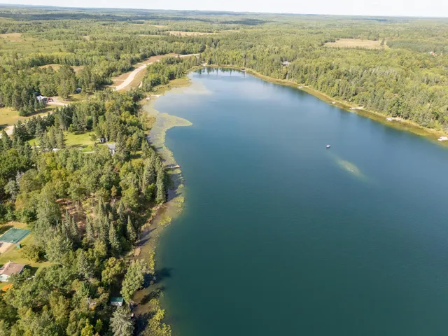 $1,050,000 | 35423 Co Highway 46, Park Rapids, MN 56470