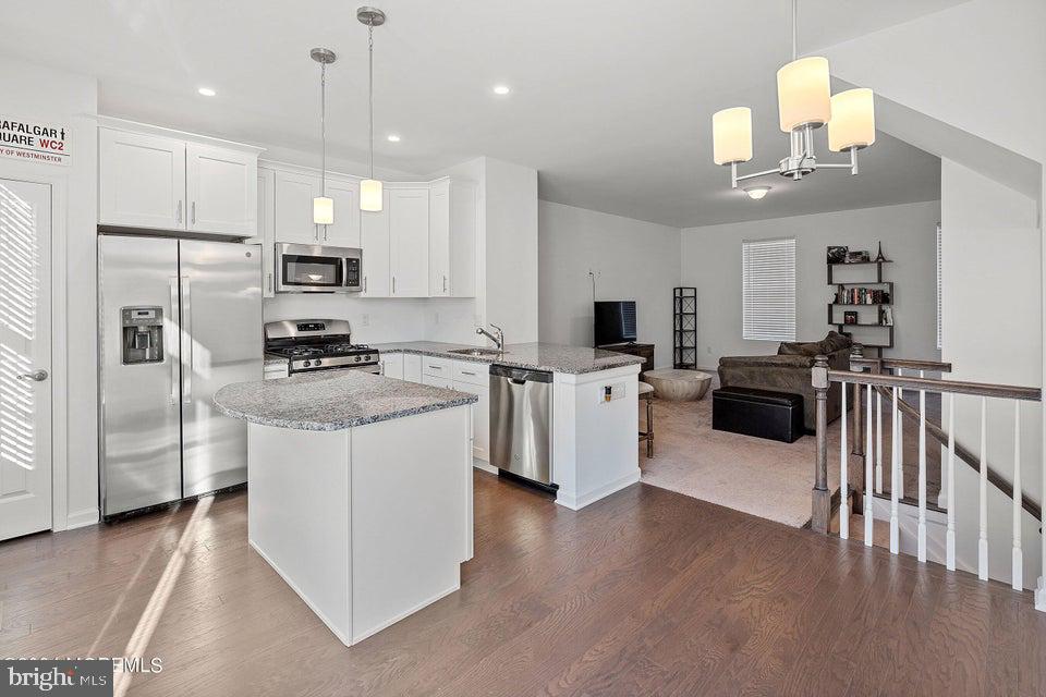 304 Discovery Road Brick, NJ 08723 - Photo 14 of 50