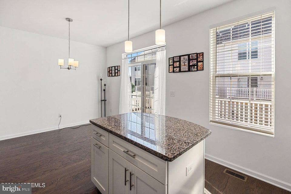 304 Discovery Road Brick, NJ 08723 - Photo 15 of 50
