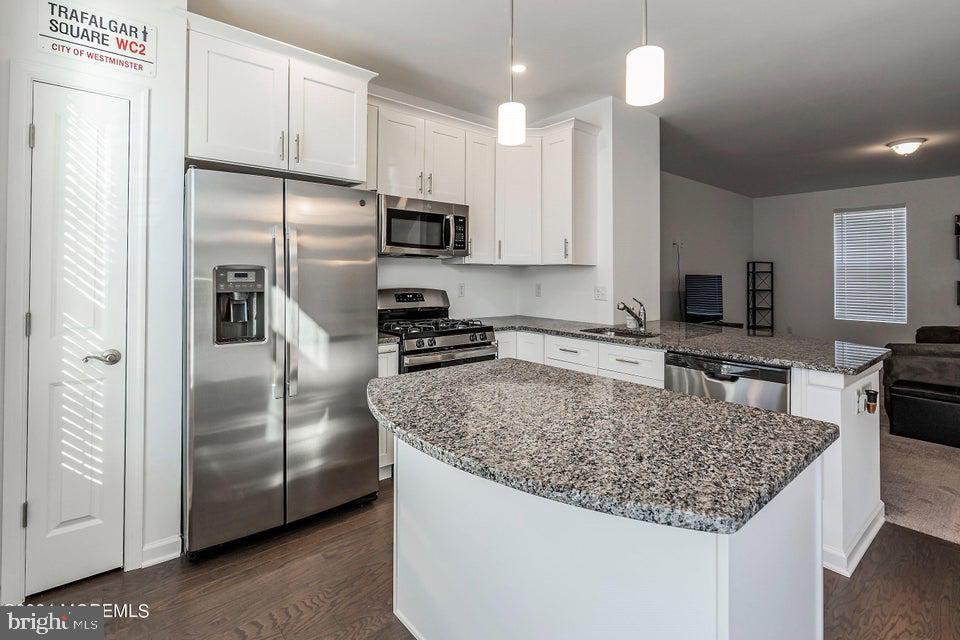 304 Discovery Road Brick, NJ 08723 - Photo 18 of 50