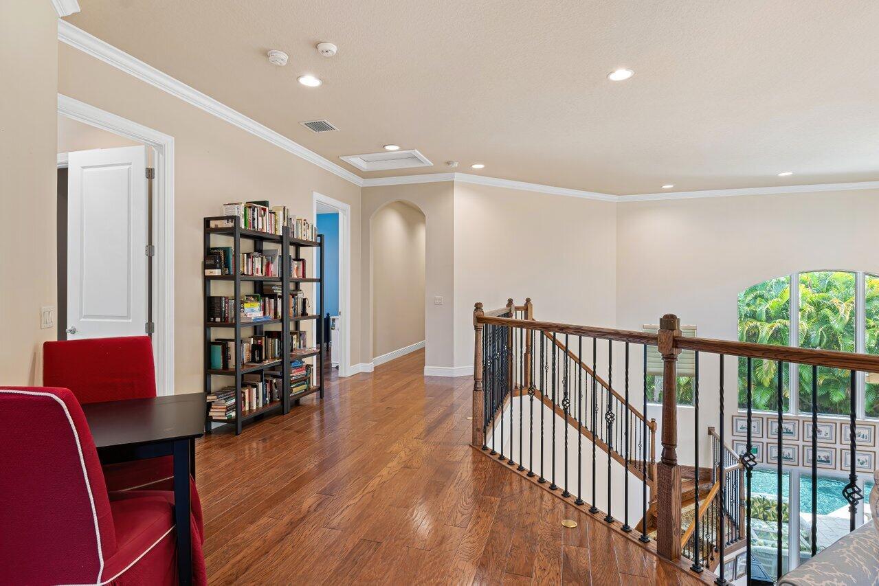 6464 Bellamalfi Street Boca Raton, FL 33496 - Photo 12 of 32 12