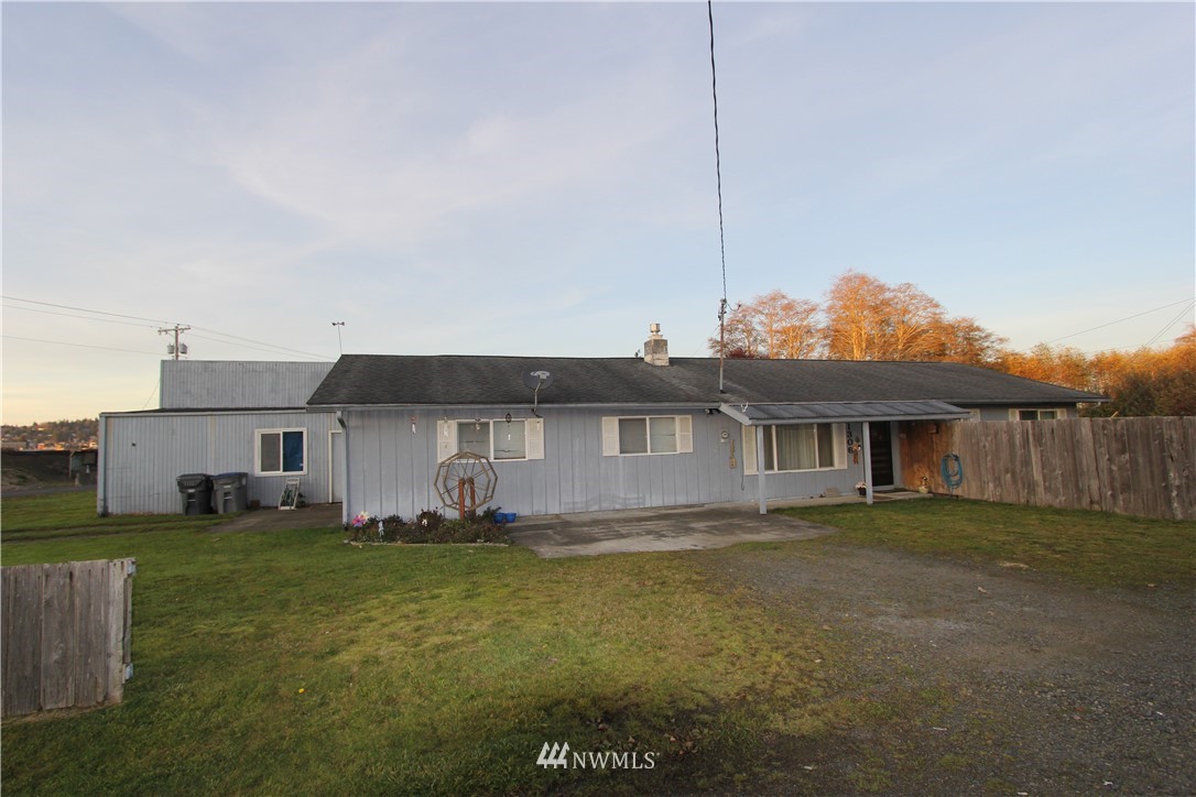 1306 MacFarlane Street Aberdeen, WA 98520 - Photo 1 of 1 Gallery Image 1