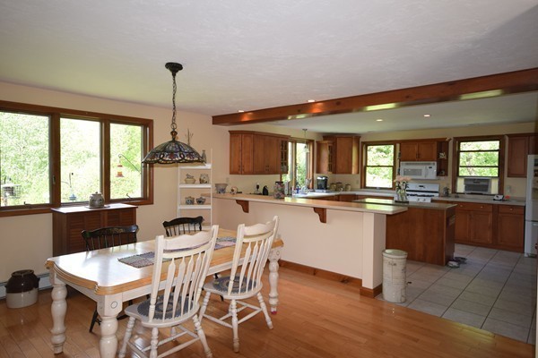 212 Upper North Row Road Sterling, MA 01564 - Photo 11 of 24 Gallery Image 11