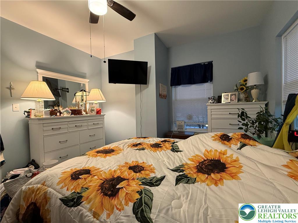 438 Main Street Red Hill, PA 18076 - Photo 22 of 29