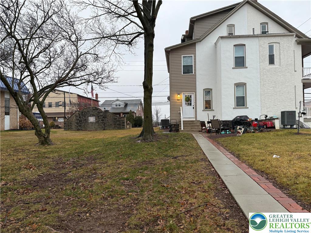 438 Main Street Red Hill, PA 18076 - Photo 27 of 29